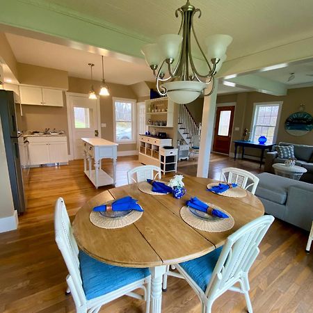 Newport Beach House - On Lake Time מראה חיצוני תמונה